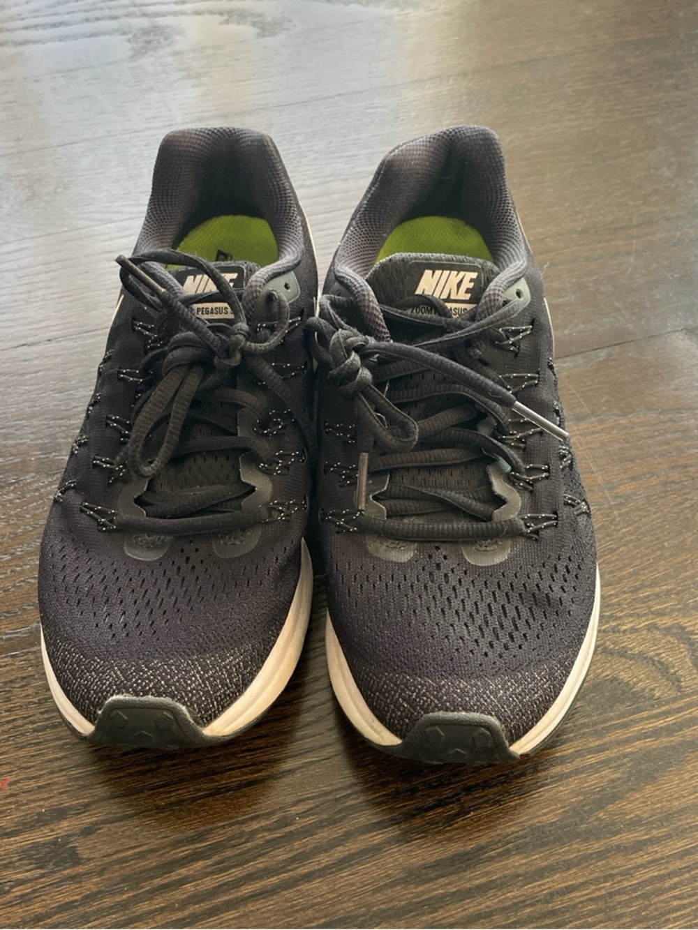 Nike Black Zoom Pegasus 33 Sneakers